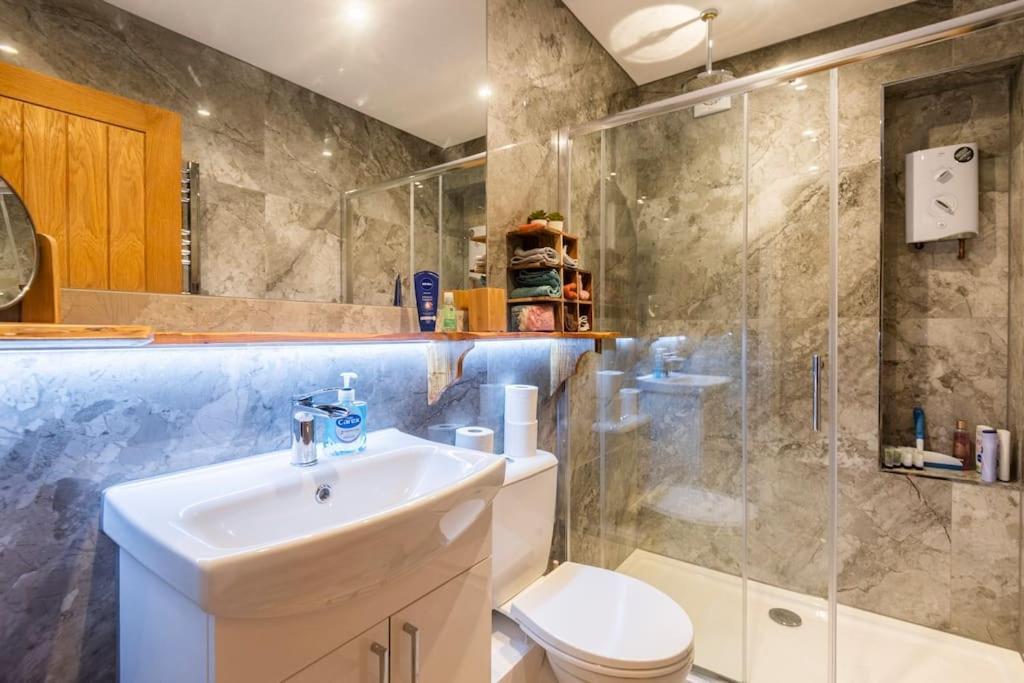 Comfortable Flat Close To The Beach Brighton Exterior photo