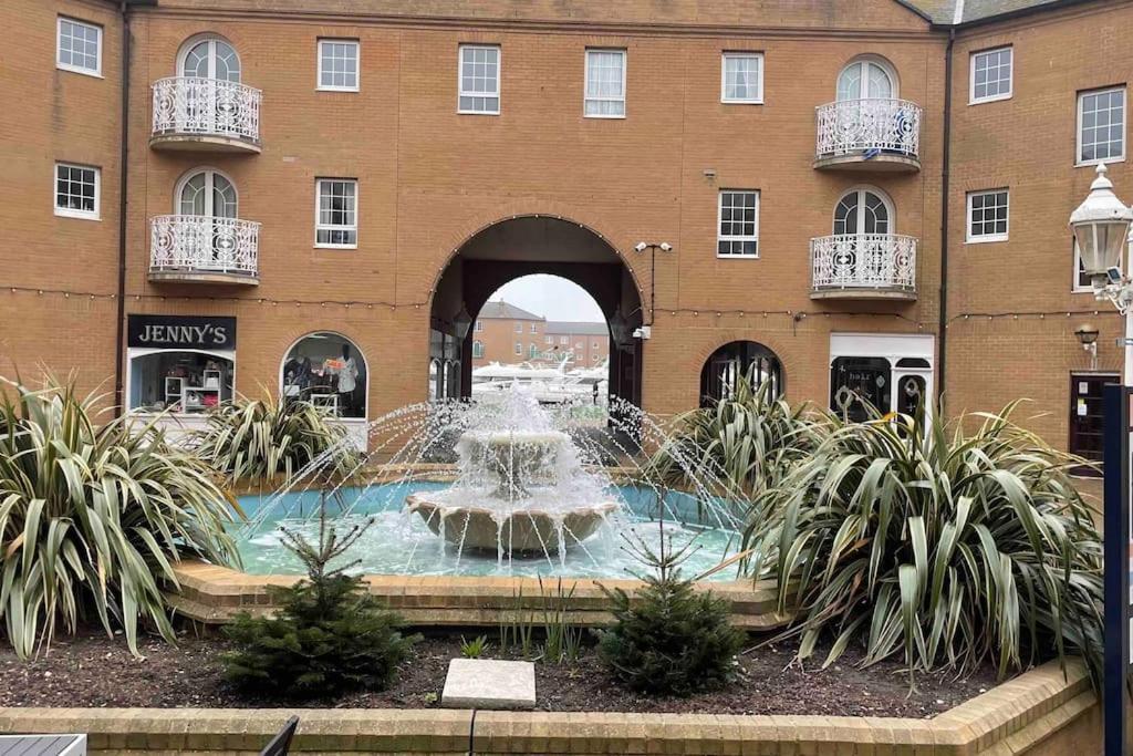 Comfortable Flat Close To The Beach Brighton Exterior photo